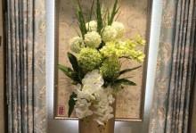 花艺之道（学习插花技巧，打造出美丽的花束装饰）